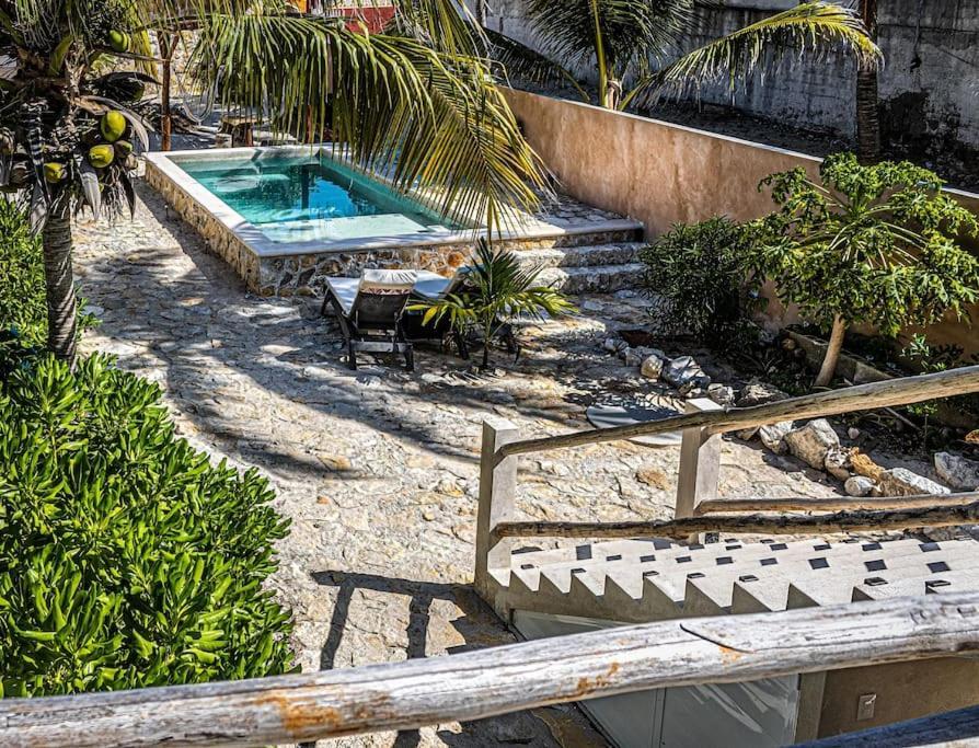 Апартаменты Oceanfront Casita Coral Челем Экстерьер фото