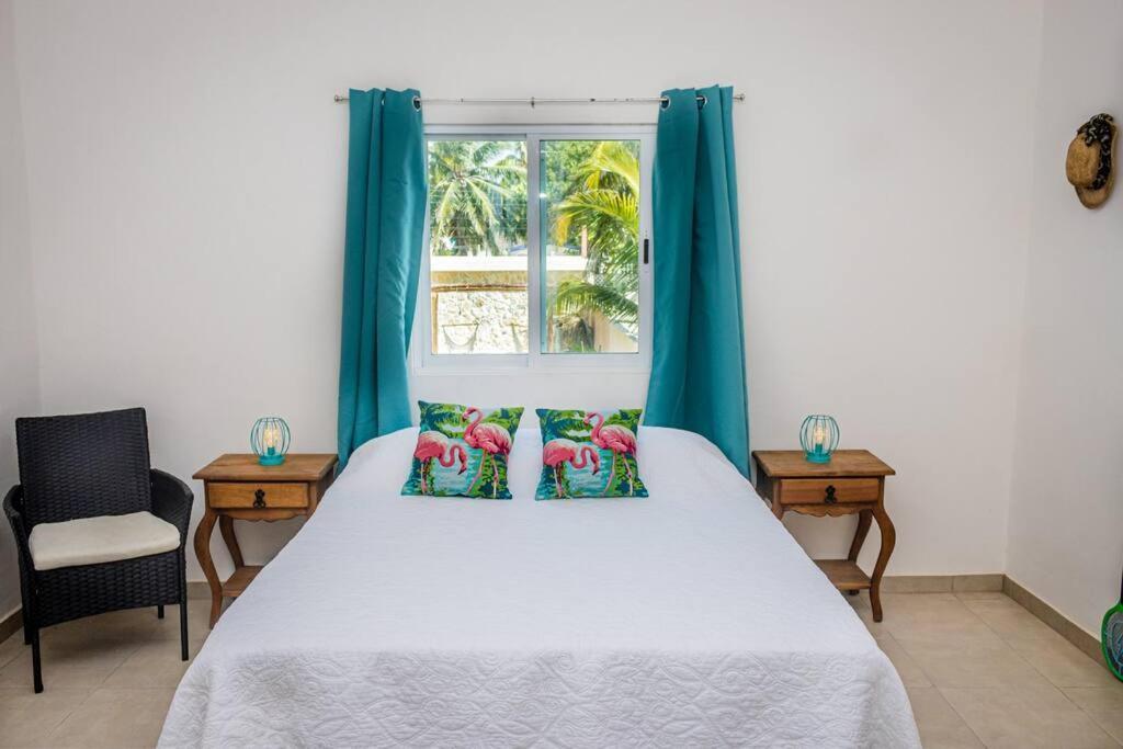 Апартаменты Oceanfront Casita Coral Челем Экстерьер фото